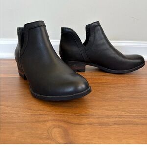 Sorel Lolla Cut Out Bootie Leather Ankle Boot with Stacked Heel Black Sz 10.5
